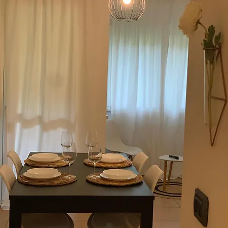 Apartment Sweet *